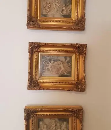 شقة Writer's In An Unique District *