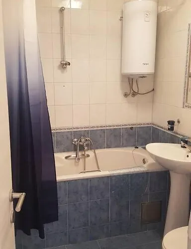 Writer's In An Unique District Apartment *